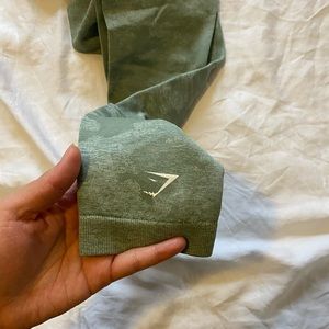 Gymshark Camo sage green leggings